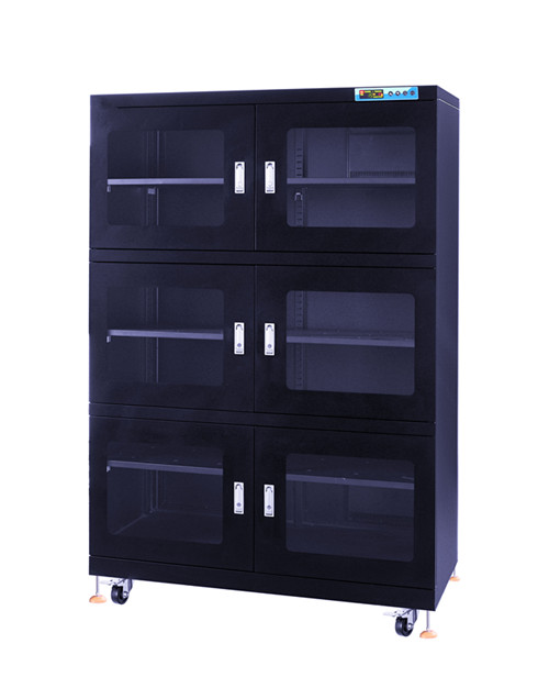 dry cabinets for cameras