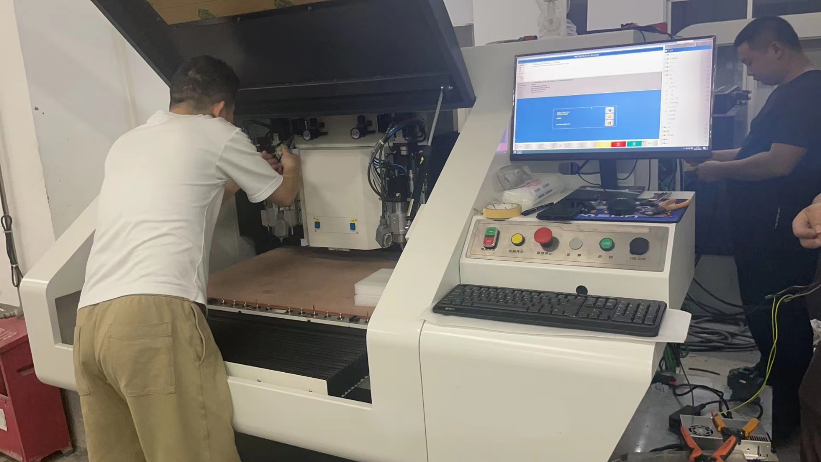 Auto Tool Change Spindle 1.2 KW Cheap PCB Milling Machine for Metal PCB, PCB Milling Machine Specification